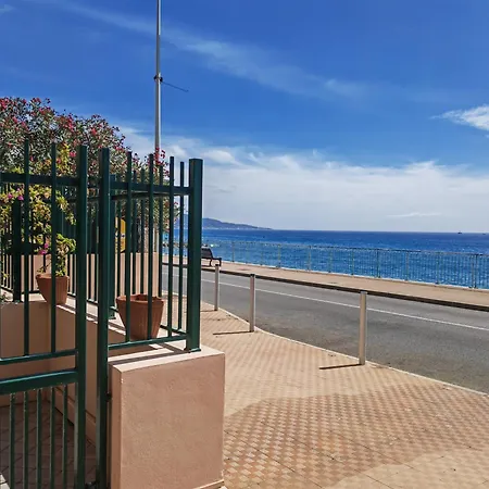 Appartement Monolocale Fronte Mare Menton